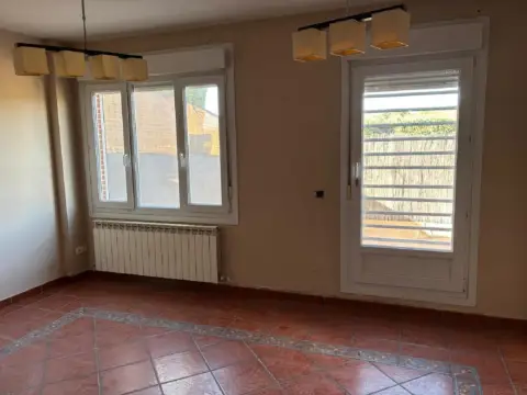 Chalet en calle Fuentes Carrionas